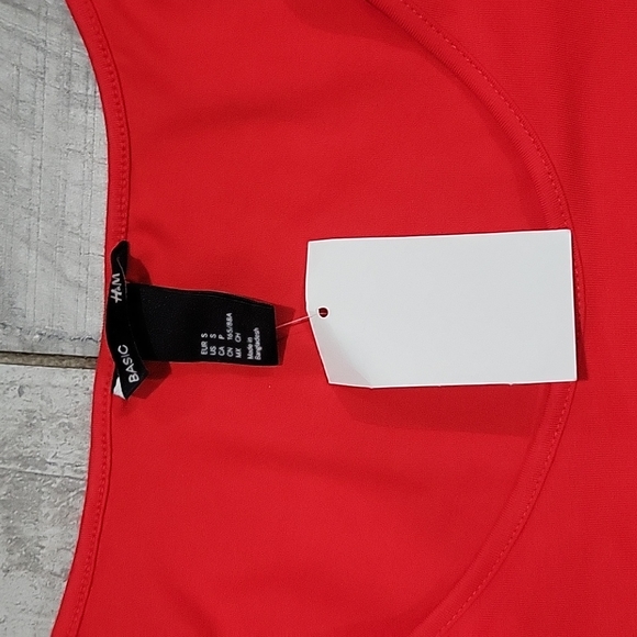 H&M contour mini  red    dress  size small #5 - Picture 3 of 4